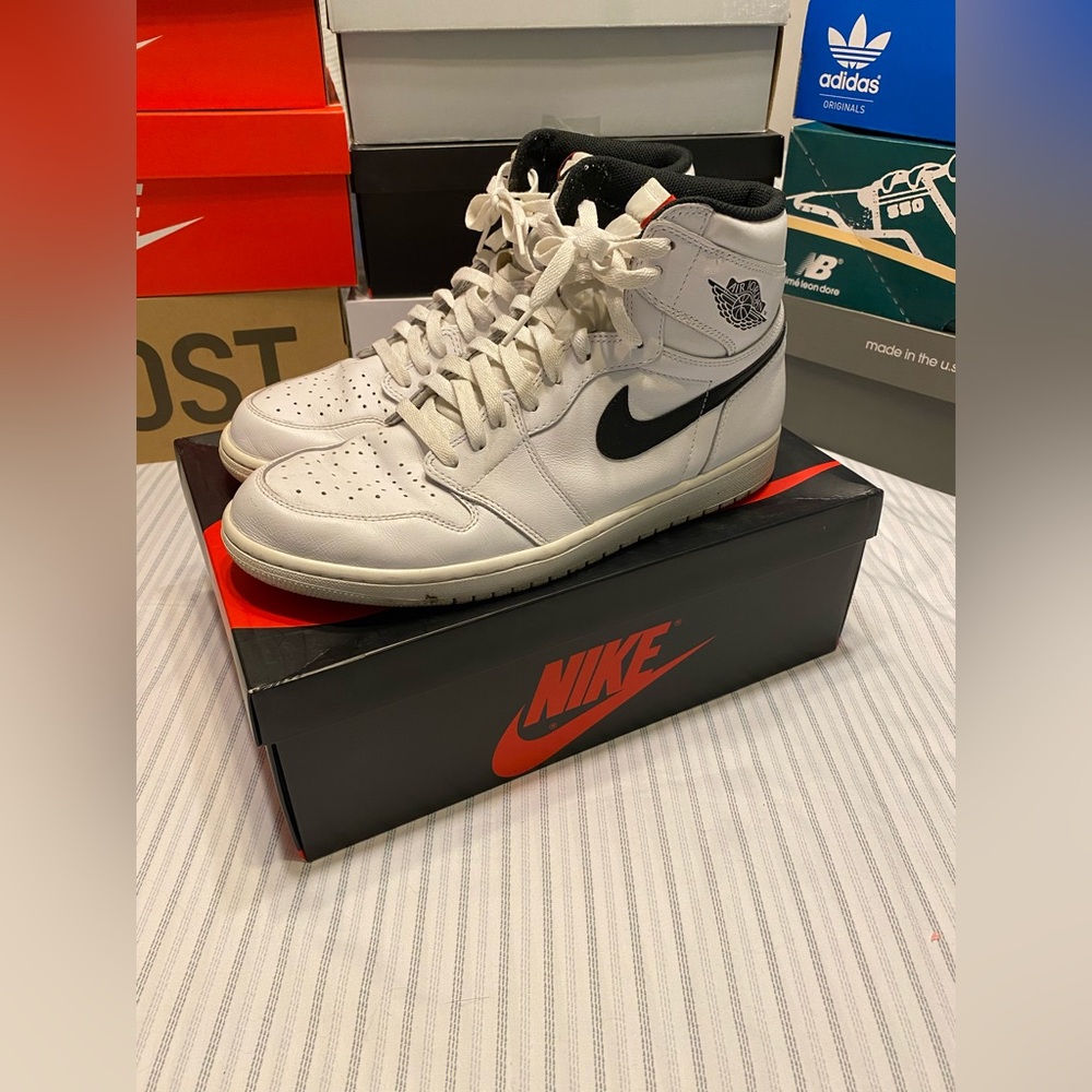 Men’s Jordan 1 OG high “Yin Yang”